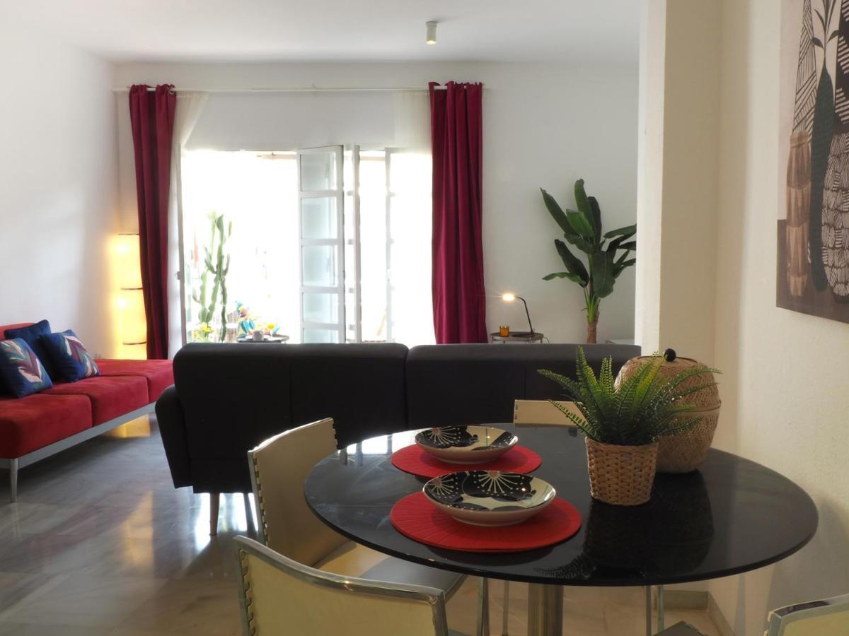 Ollerias Roomalaga By Bossh Apartments Eksteriør billede