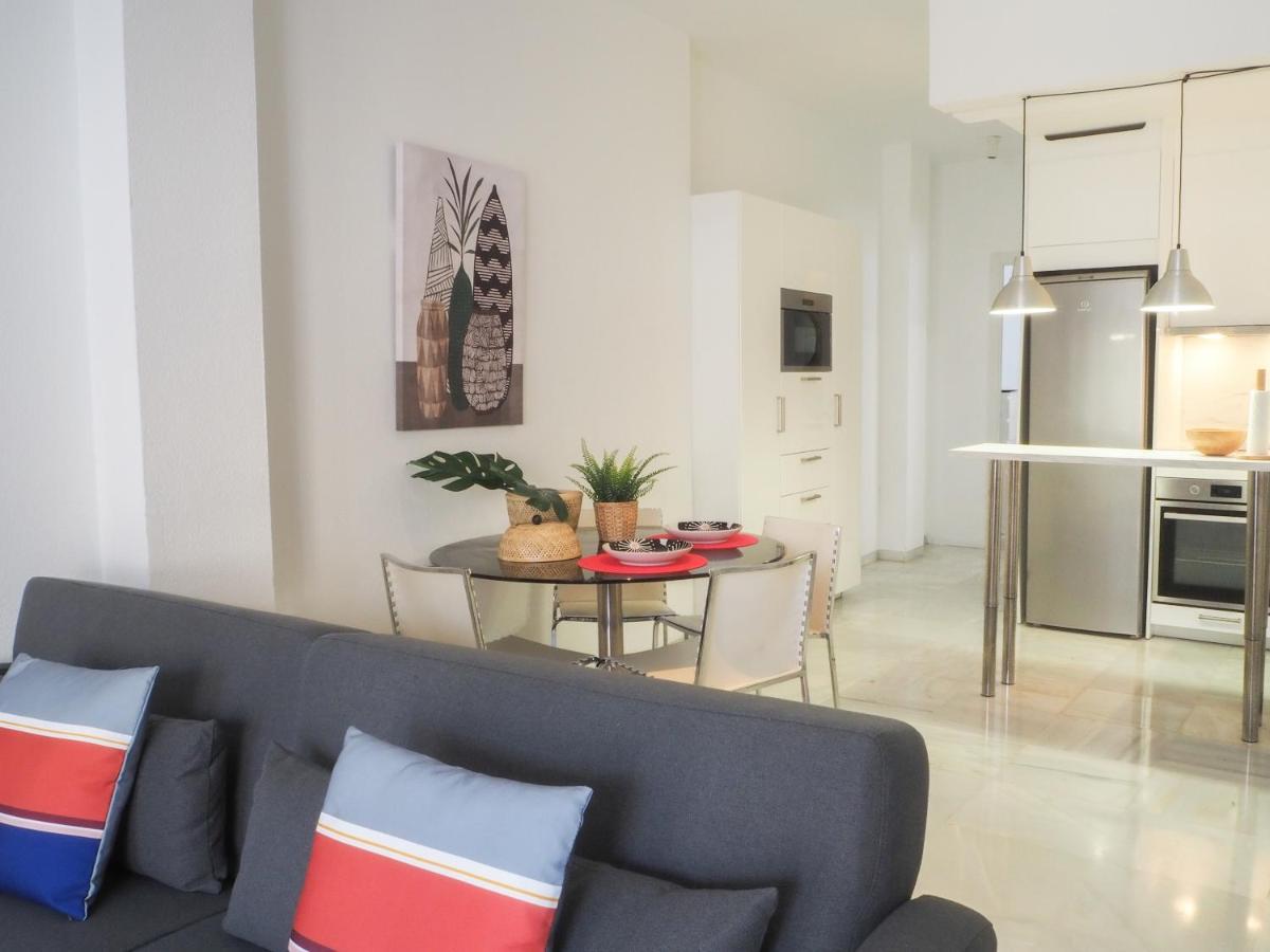 Ollerias Roomalaga By Bossh Apartments Eksteriør billede