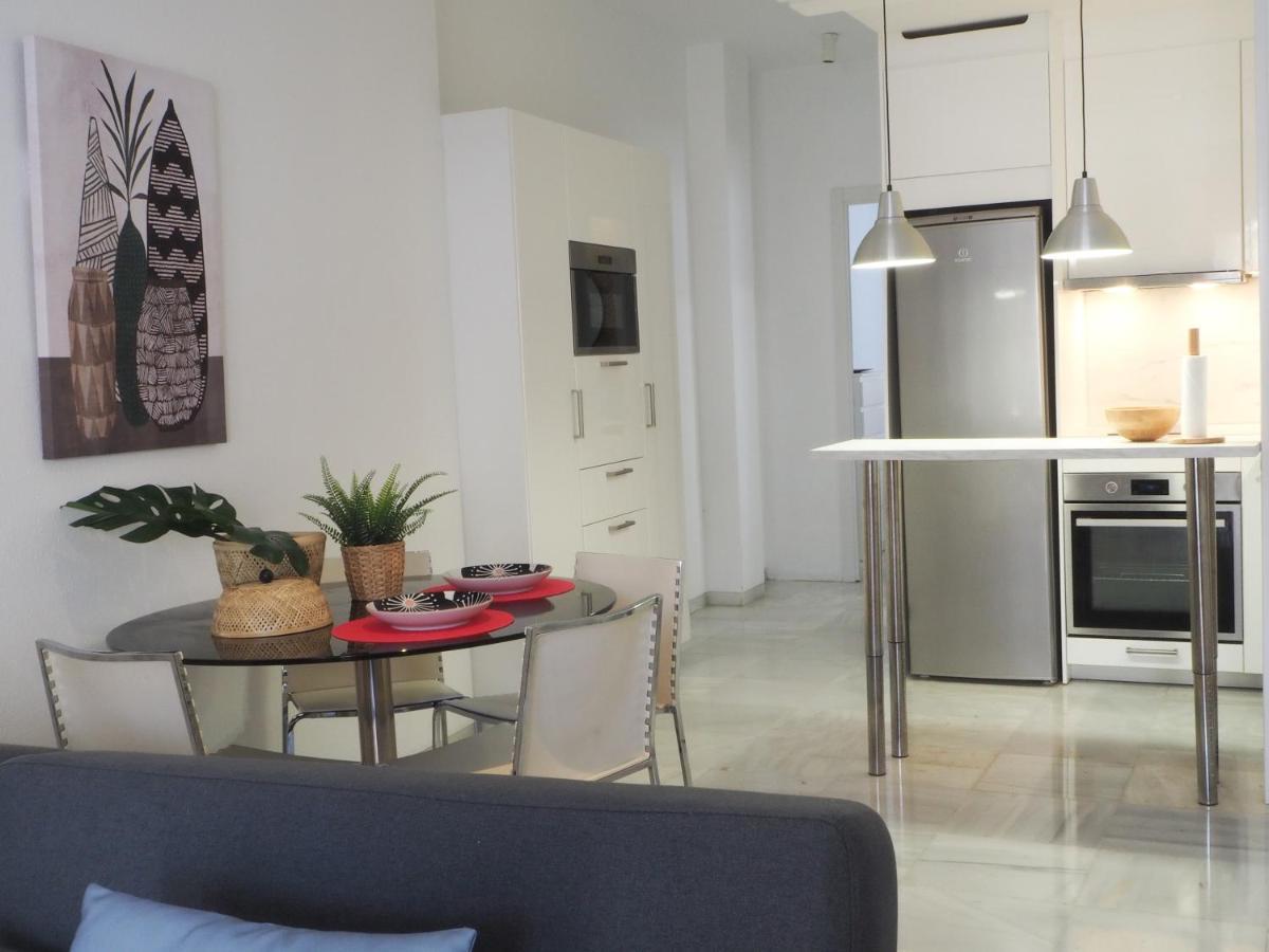 Ollerias Roomalaga By Bossh Apartments Eksteriør billede